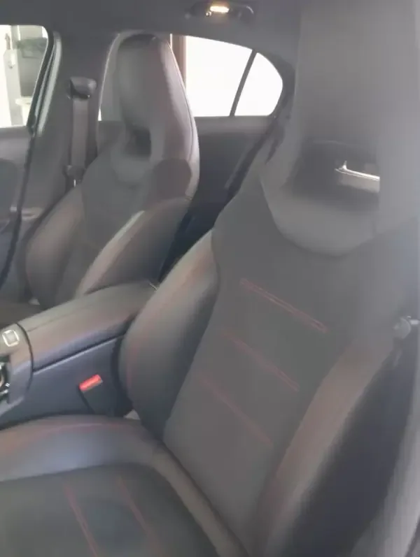 Mercedes-Benz A 200 2020 AMG Line