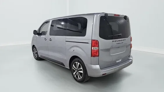 Peugeot Traveller Traveller M Diesel 180 ch Automatique Business Pack Zéro km immatriculé