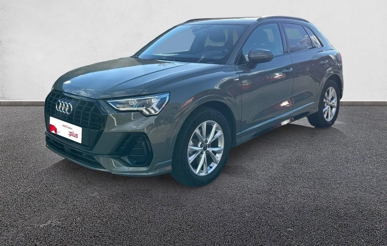 AUDI Q3 35 TFSI 150 ch S tronic 7 S line