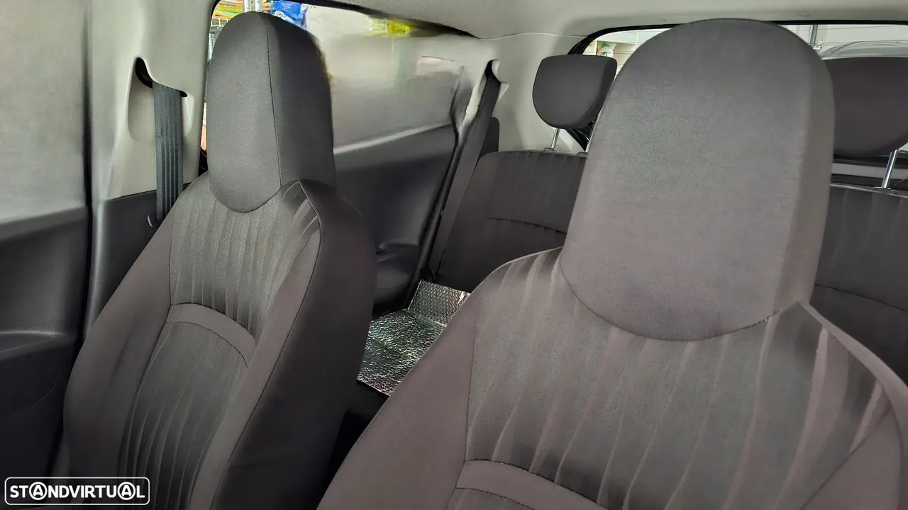 Nissan Pixo 1.0 Acenta Pack Safety