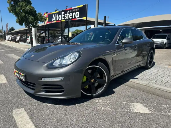 Porsche Panamera 2015 S E-Hybrid Plug-In