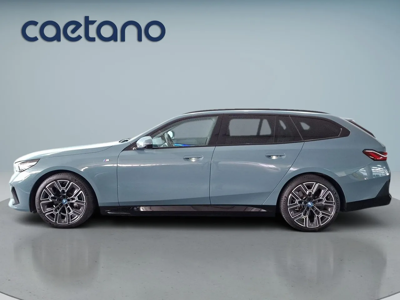 BMW i5