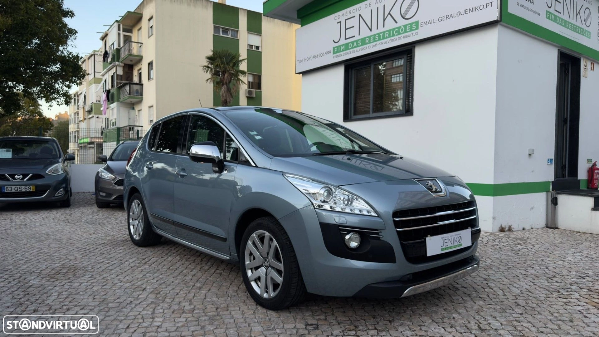 Peugeot 3008 2.0 HDi Hybrid4 99g