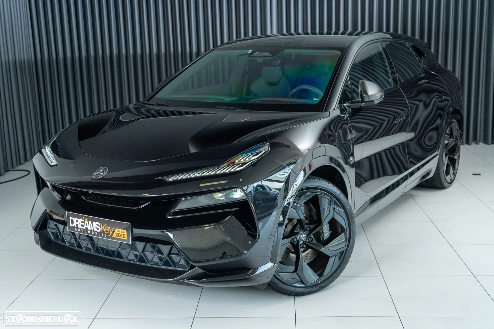 Lotus Eletre 900 Sport Carbon