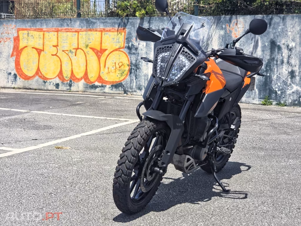 KTM 390 KTM 390 Adventure