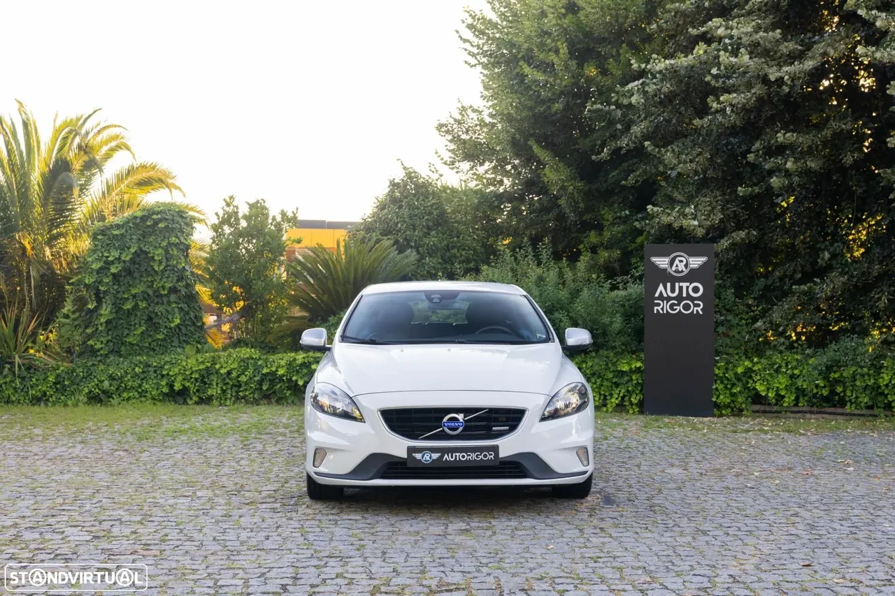 Volvo V40 1.6 D2 R-Design