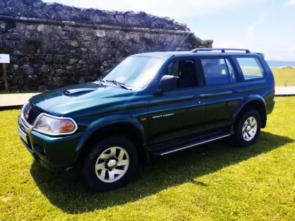 Mitsubishi Pajero Sport 2000 2.5 WAGON