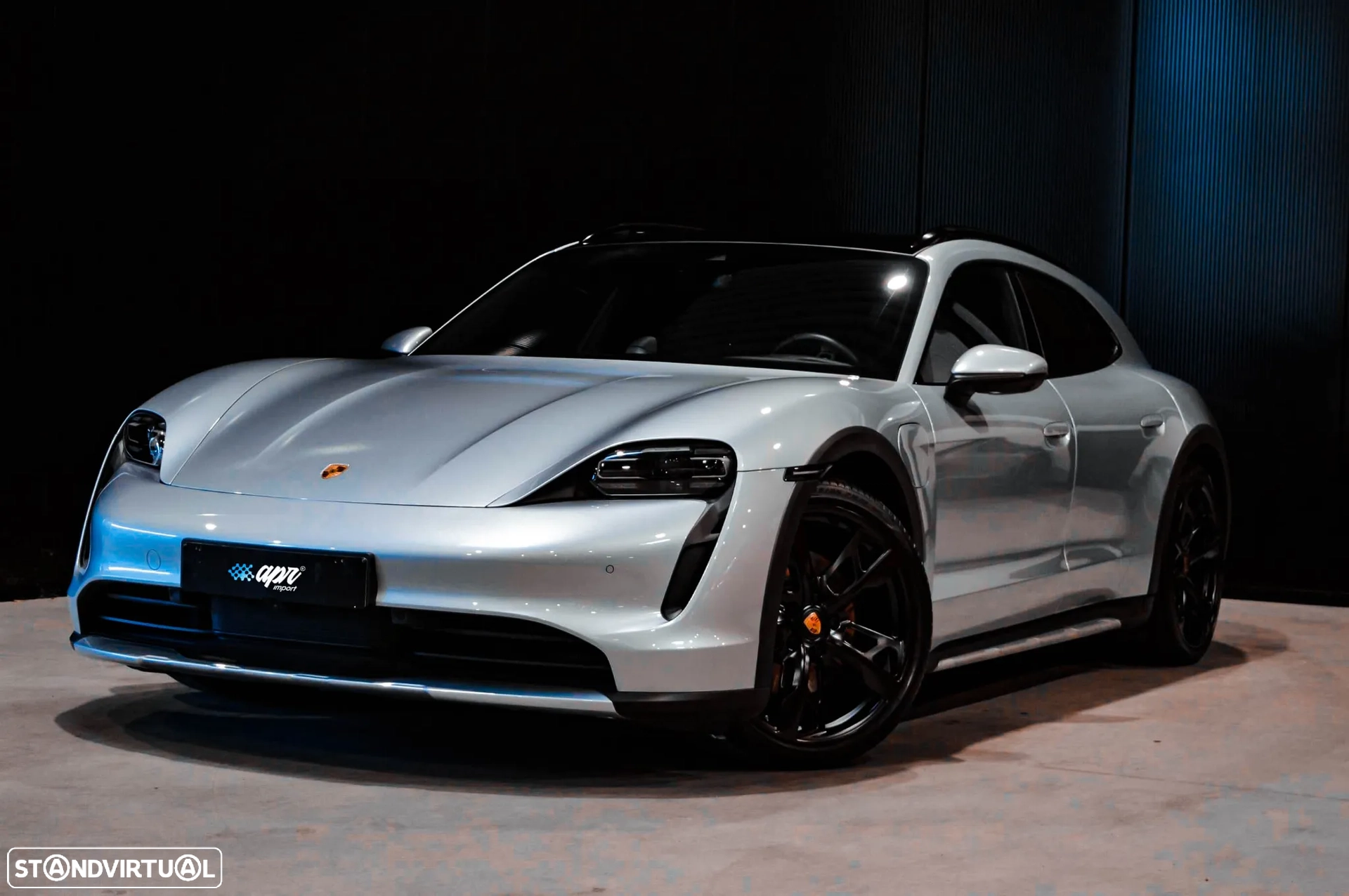 Porsche Taycan Cross Turismo 4