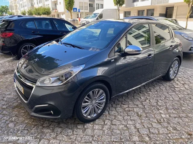 Peugeot 208 1.2 PureTech Style