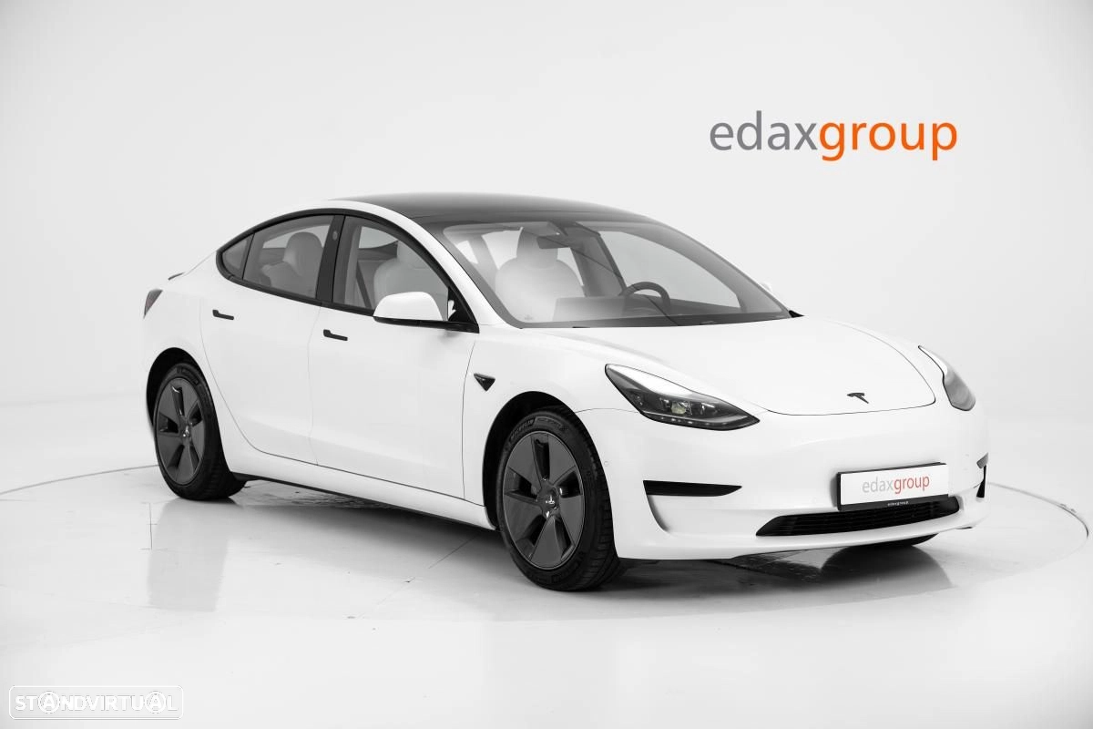 Tesla Model 3 Standard Range Plus RWD