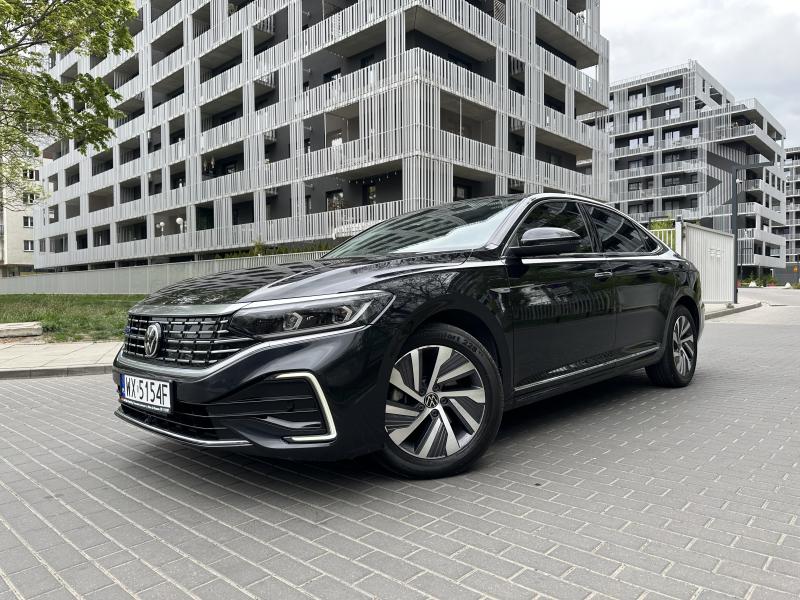 Volkswagen PASSAT 2022
