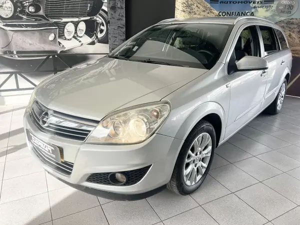 Opel Astra Caravan 2009 1.7 CDTi Cosmo ecoFLEX