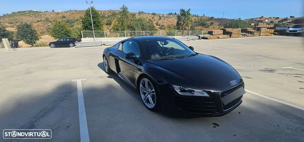 Audi R8 Coupé 4.2 FSI V8 quattro R-tronic
