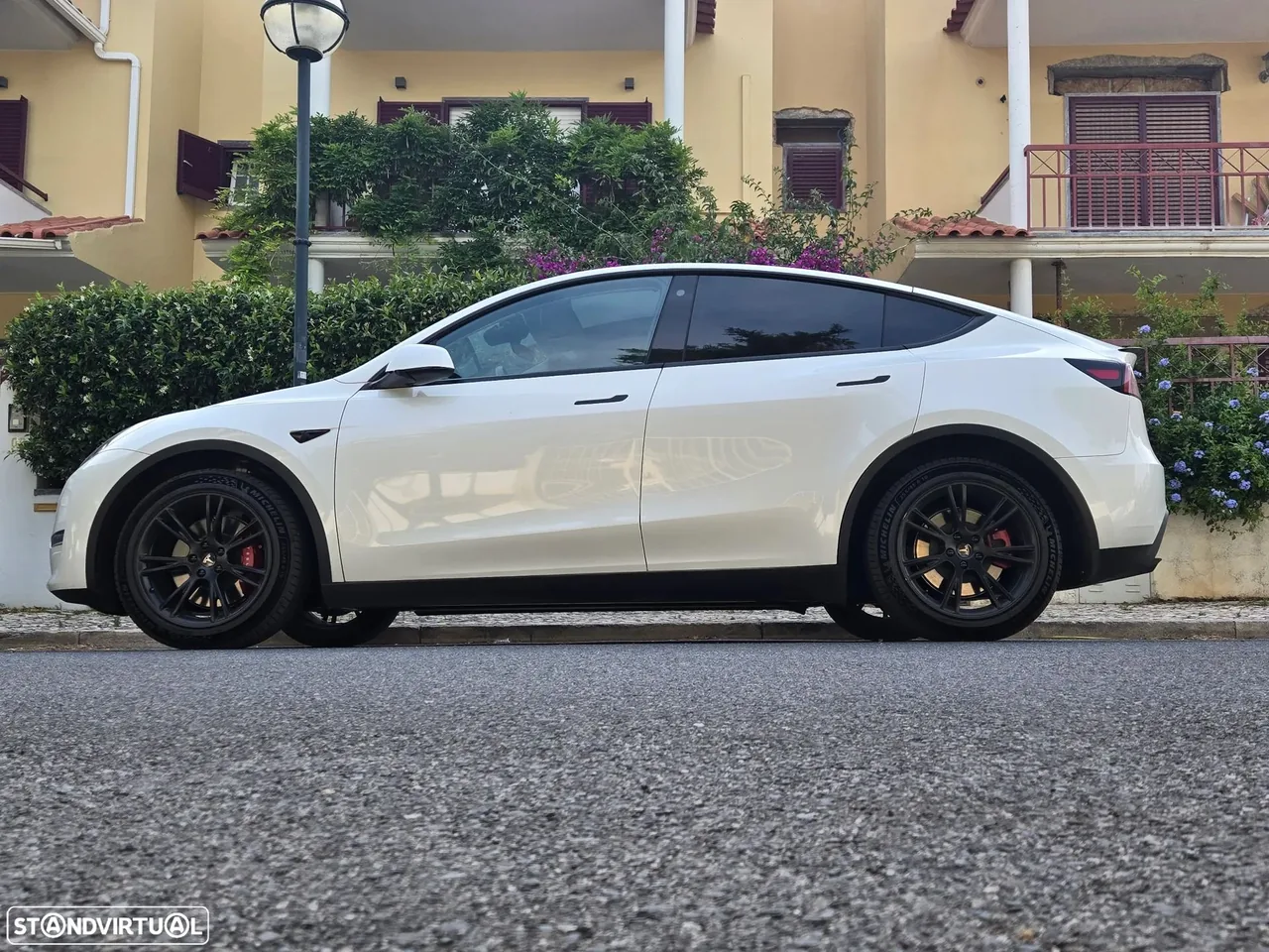 Tesla Model Y Long Range Tração Integral