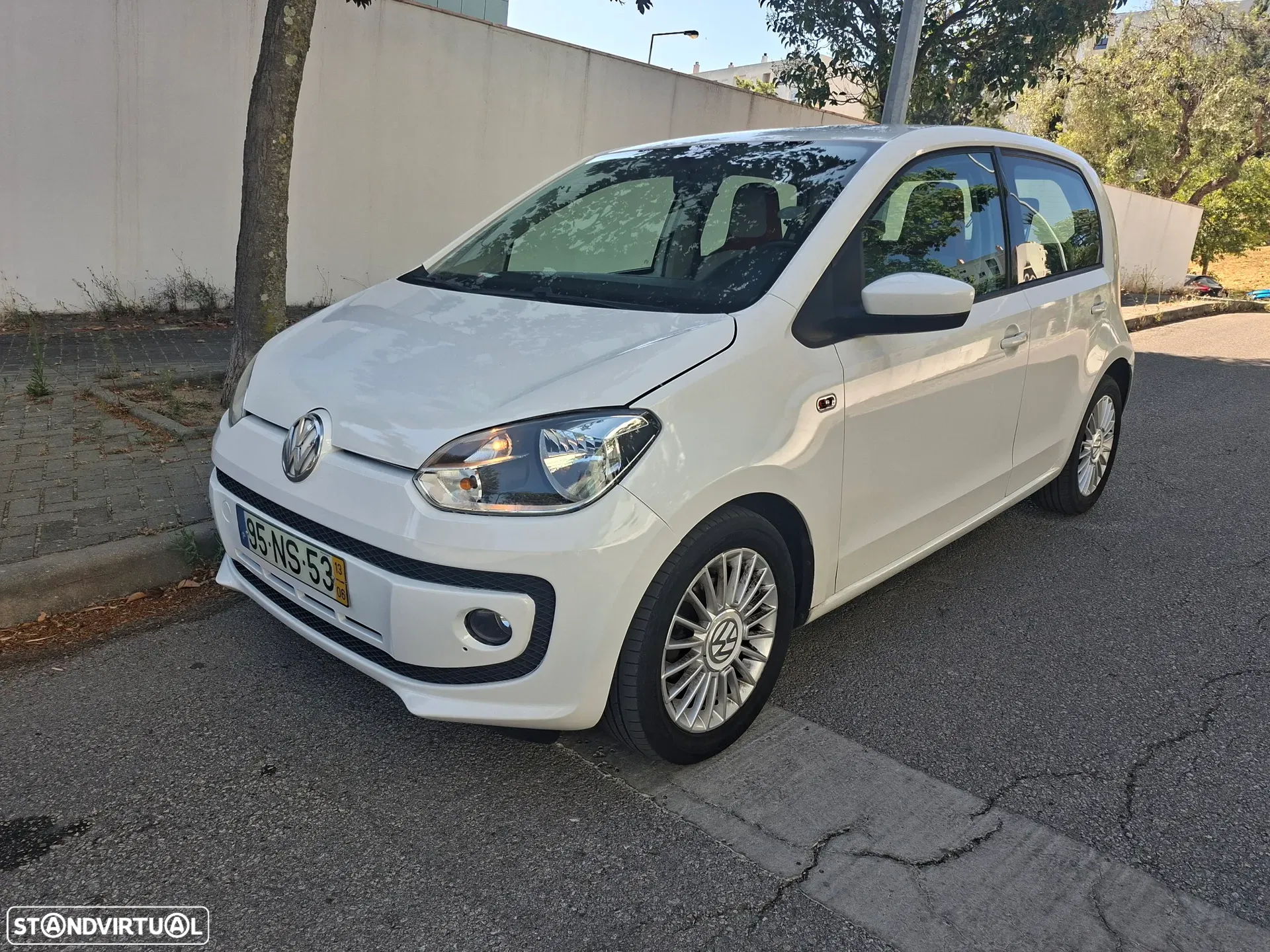 VW Up! 1.0 BlueMotion High