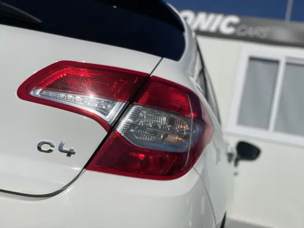 Citroën C4 2011 1.6 HDi Seduction