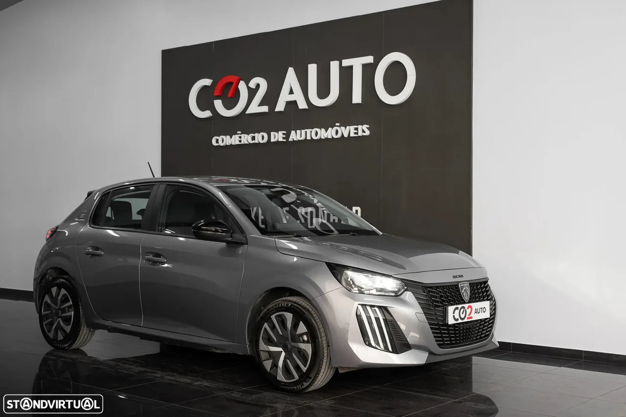Peugeot e-208