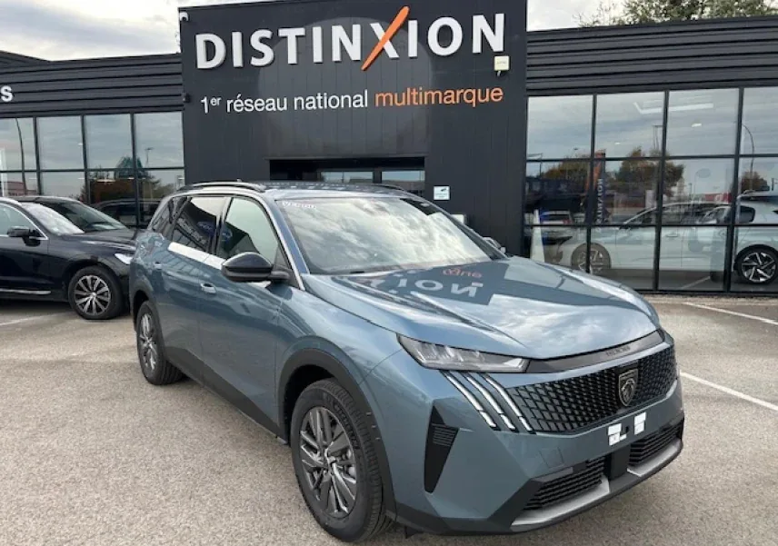 PEUGEOT 5008