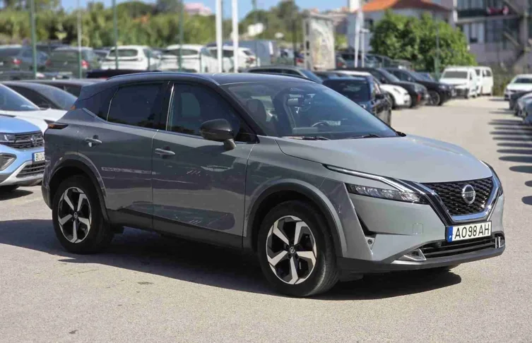 NISSAN - Qashqai - Qashqai 1.3 DIG-T Tekna