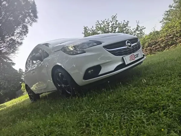 Opel Corsa 2017 1.4 Color Edition Easytronic