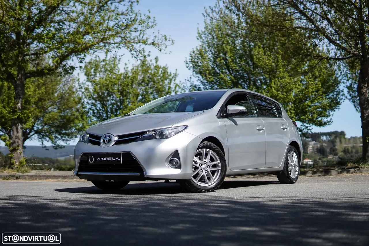 Toyota Auris 1.4 D-4D Exclusive+P.Sport
