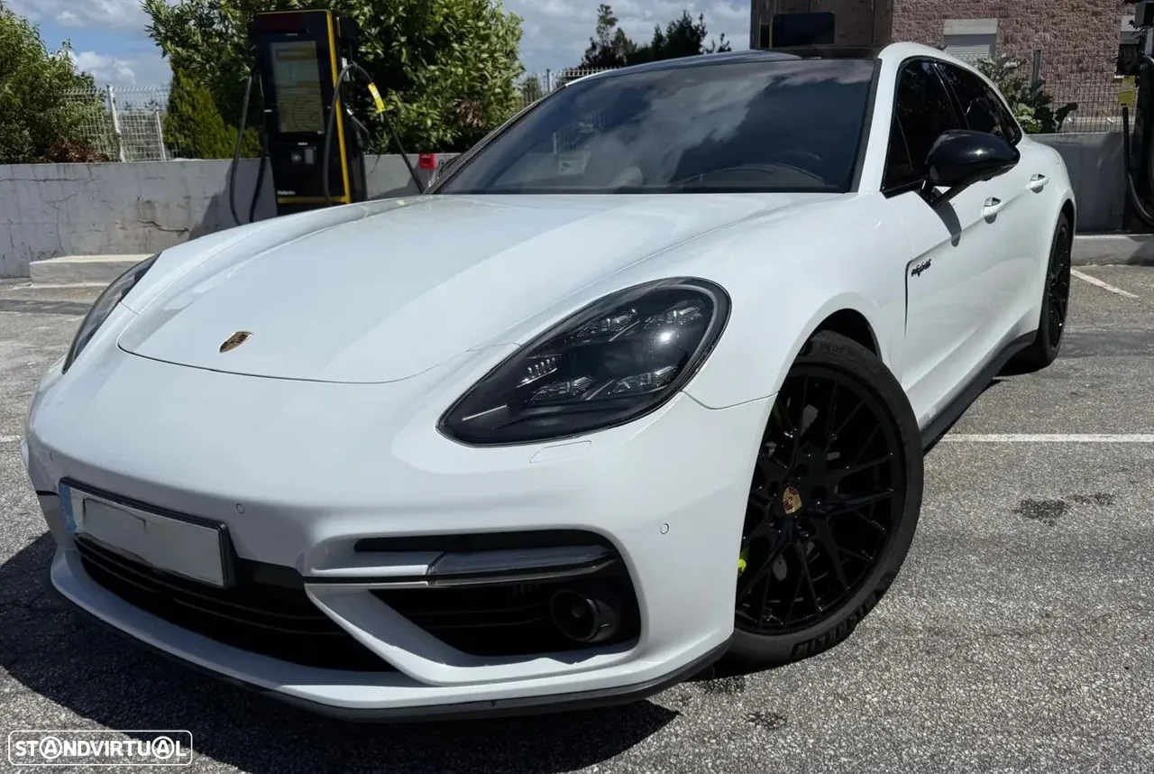 Porsche Panamera Turbo S E-Hybrid Executive