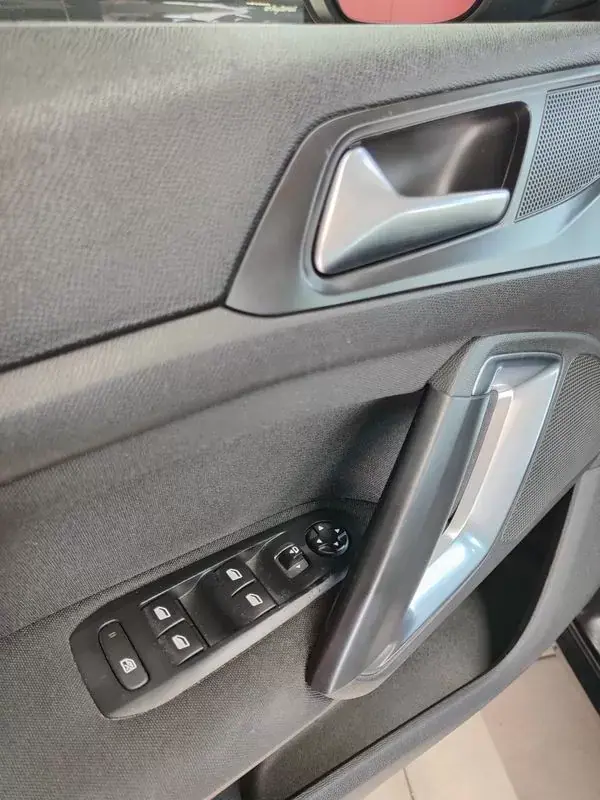 Peugeot 308 2014 E Hdi Fap 115 Stop Start Style