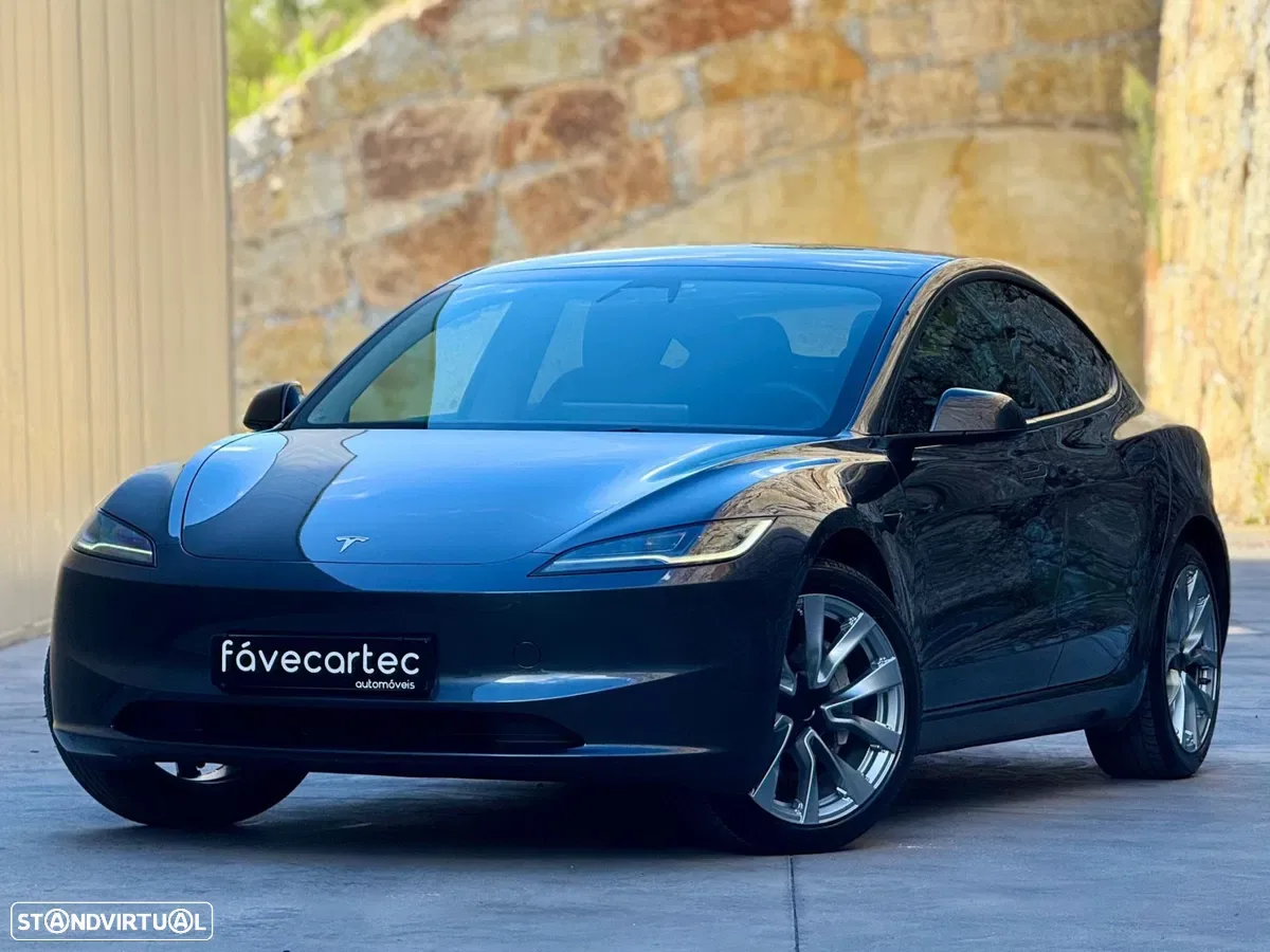 Tesla Model 3 Tração Traseira Premium