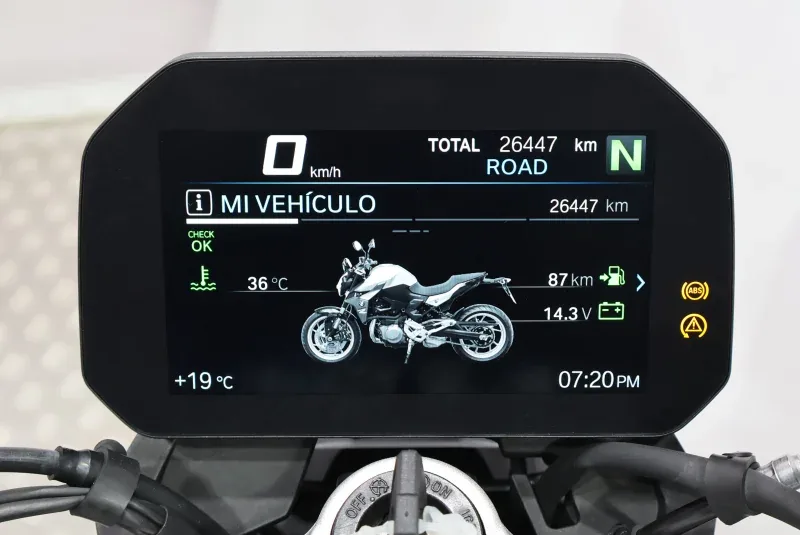 BMW F 900 R