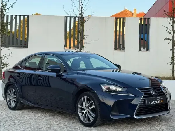 Lexus IS 300H 2019 Executive