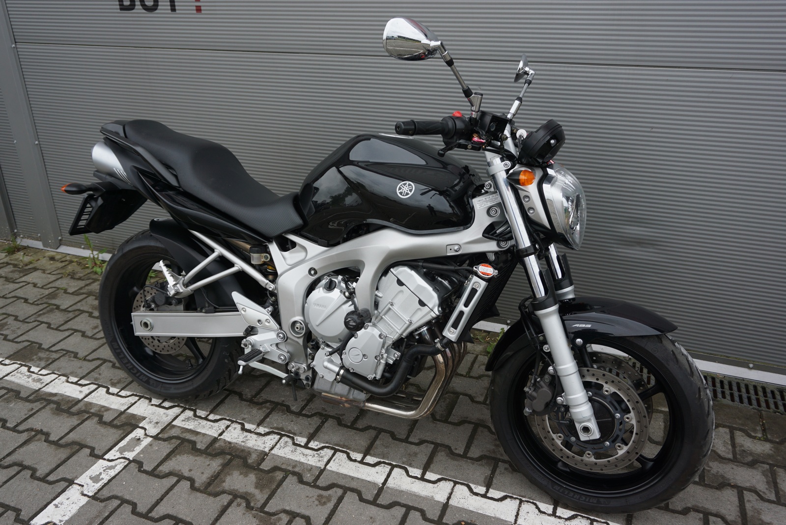 Yamaha FZ6n ABS