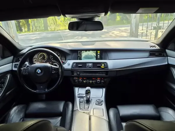 BMW 535 2011 Pack M
