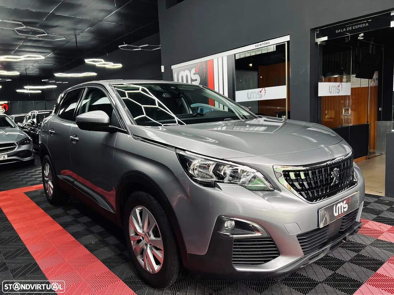 Peugeot 3008 1.5 BlueHDi Active