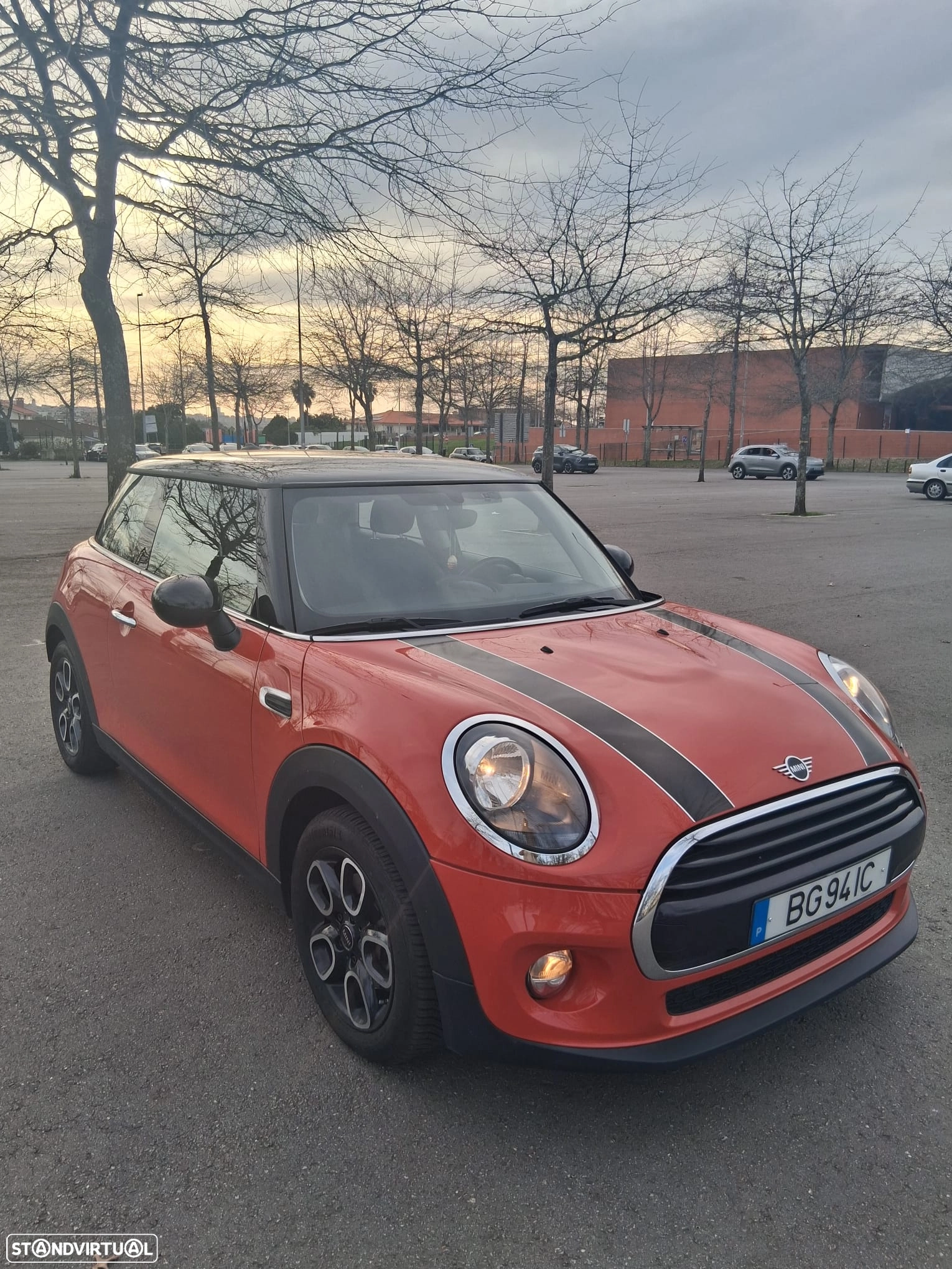 MINI 3 Portas Cooper D Auto