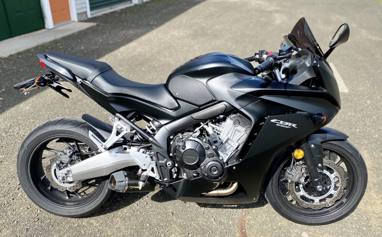 Bicicleta deportiva Honda 2016 CBR 650F ABS