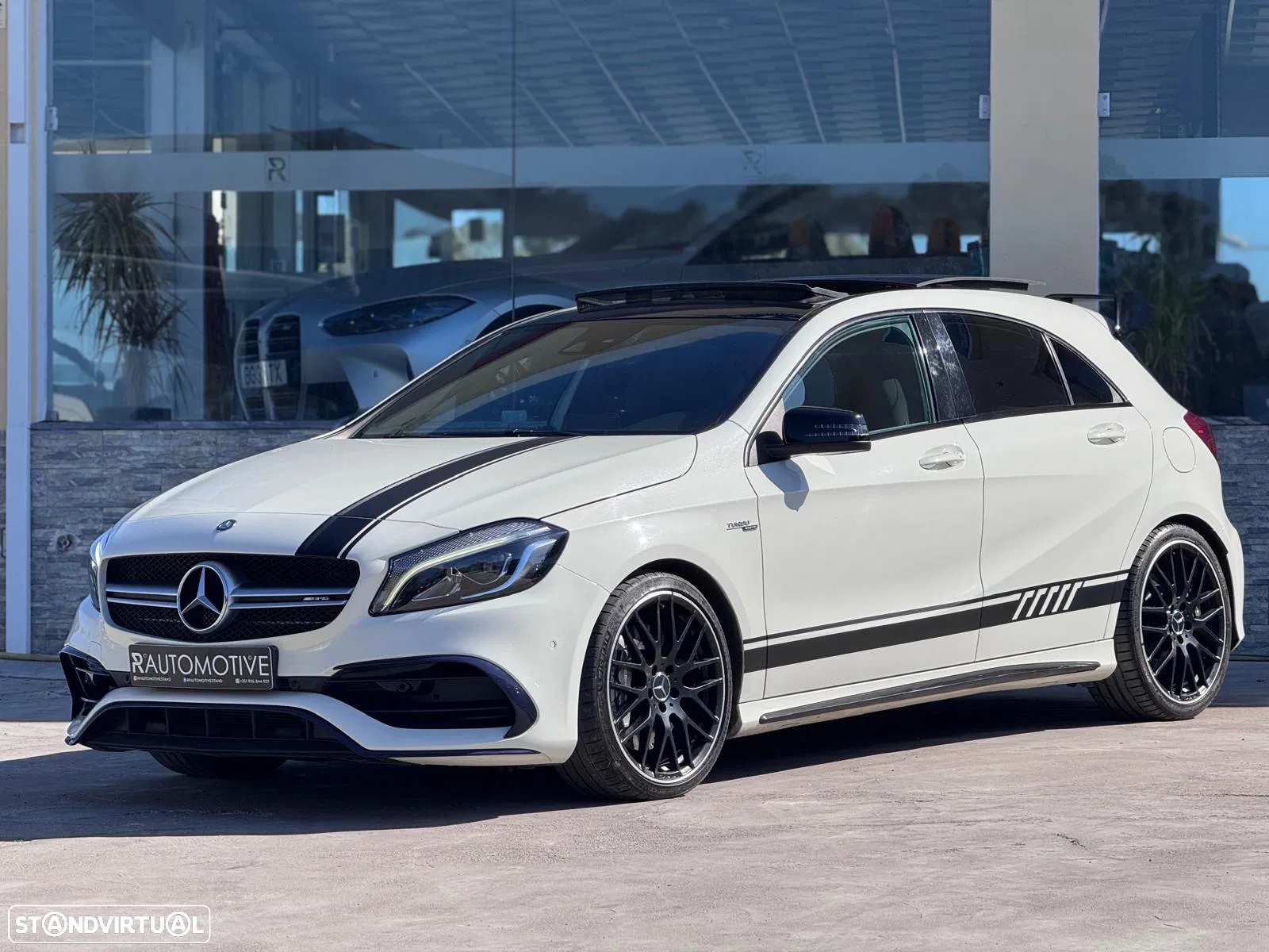 Mercedes-Benz A 45 AMG 4Matic Speedshift 7G-DCT