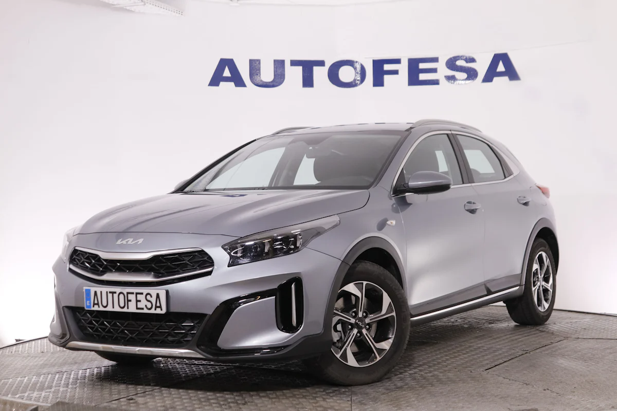 Kia XCEED 1.5 MHEV DRIVE 140CV 5P # GARANTIA FAB 07/2032,NAVY, PARKTRONIC