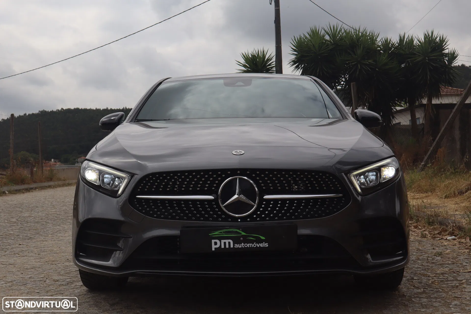 Mercedes-Benz A 250 e AMG Line