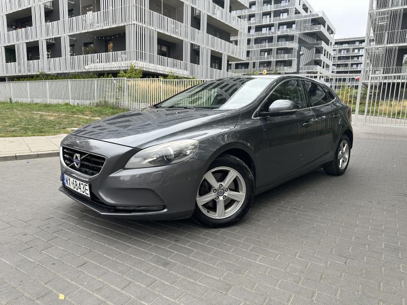 Volvo V40 2012