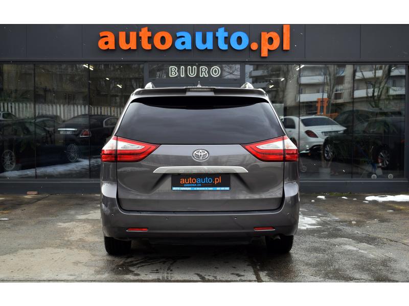 Toyota SIENNA 2018