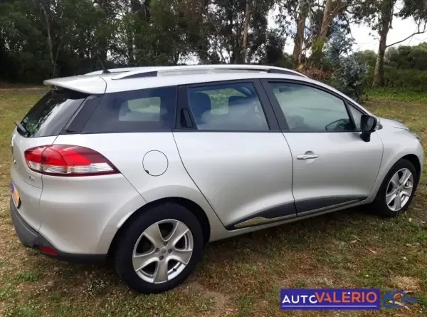 Renault Clio Sport Tourer 2017 0.9 TCE Limited