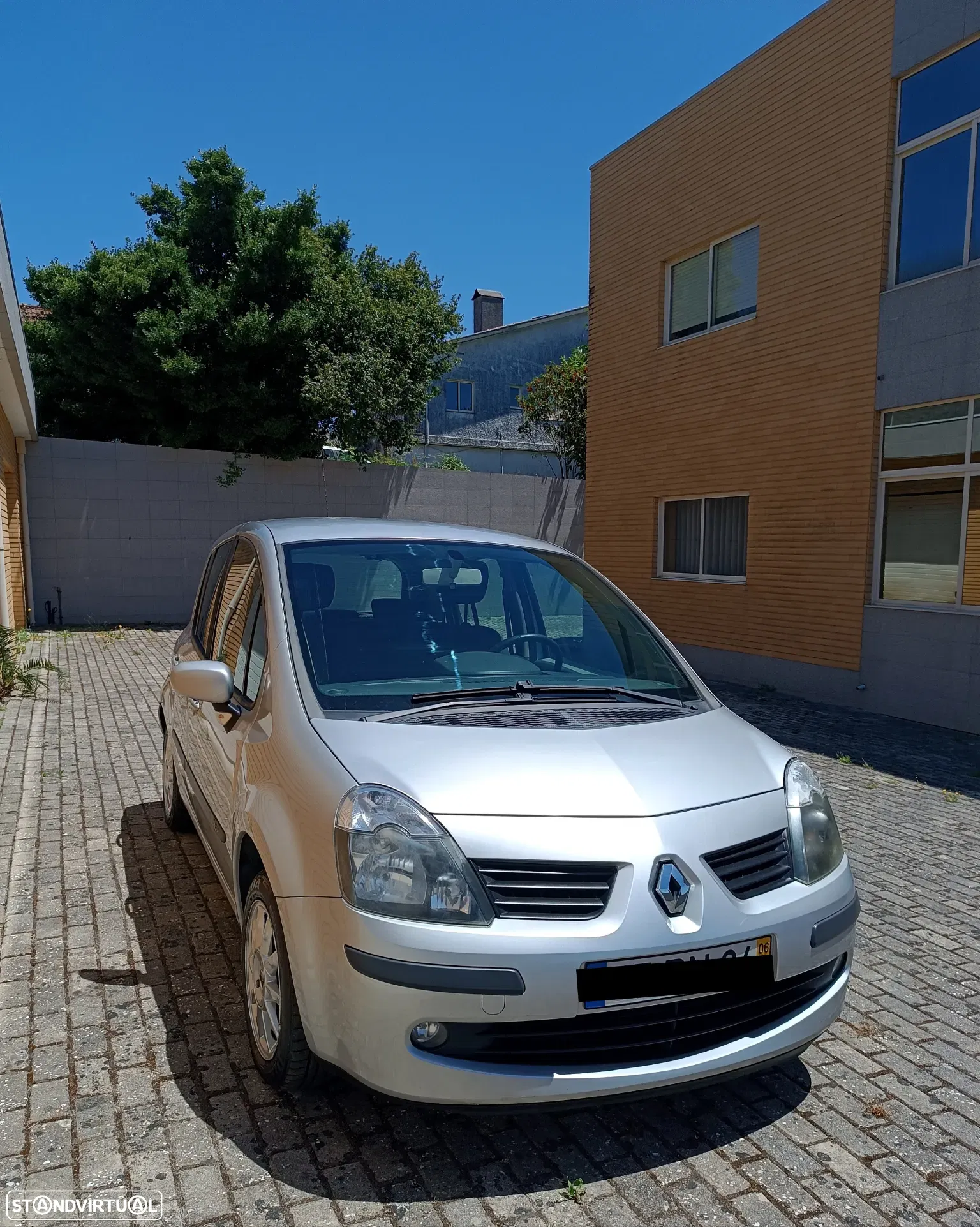 Renault Clio 1.2 16V Confort