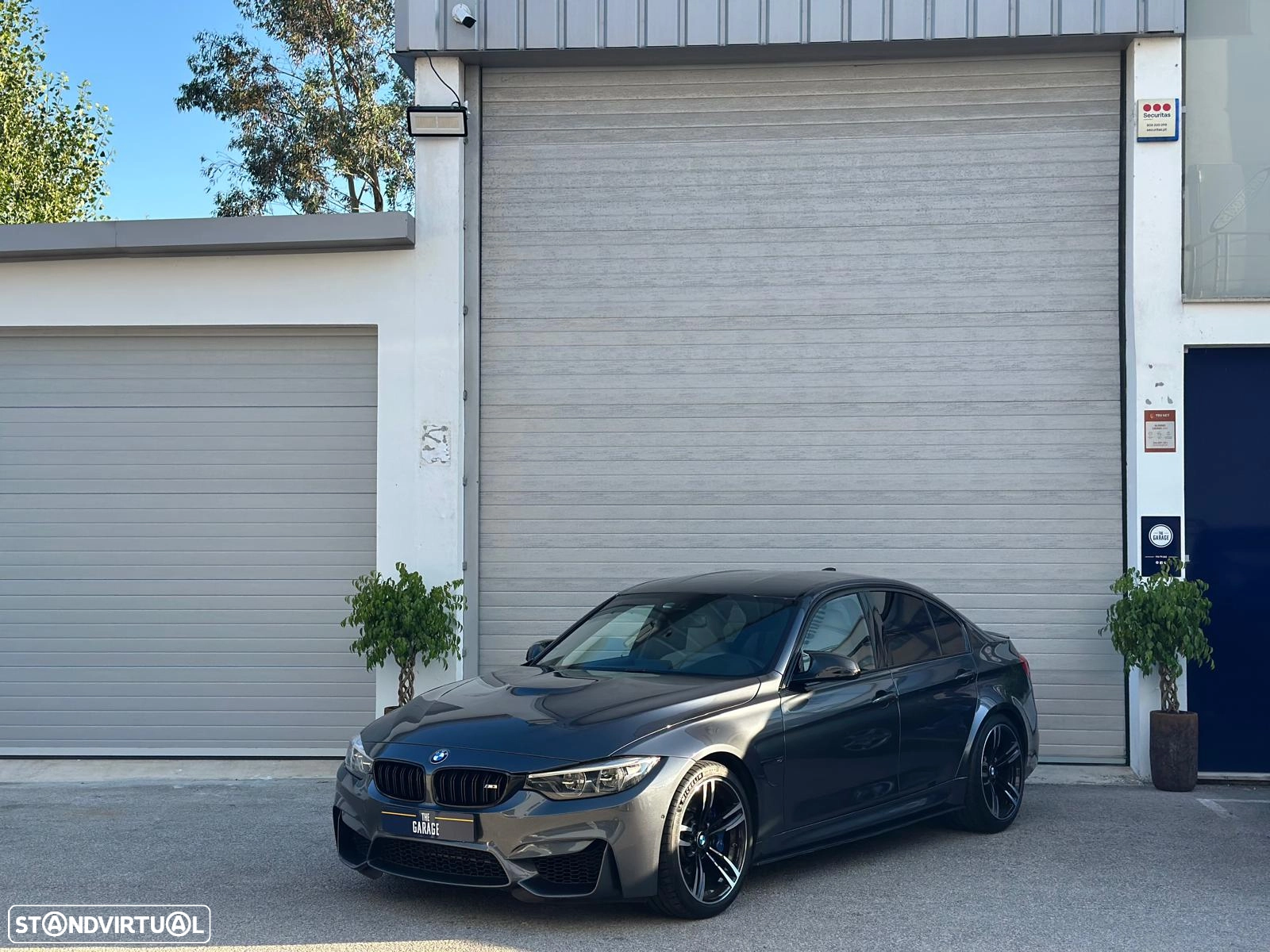 BMW M3 Auto