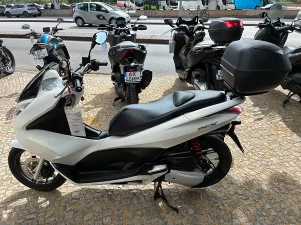 Honda PCX 125 2011 1.25 +