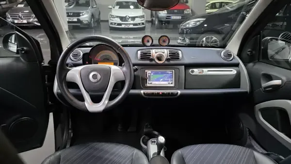 Smart Fortwo Cabrio 2013 1.0 mhd Pulse 71 Softouch