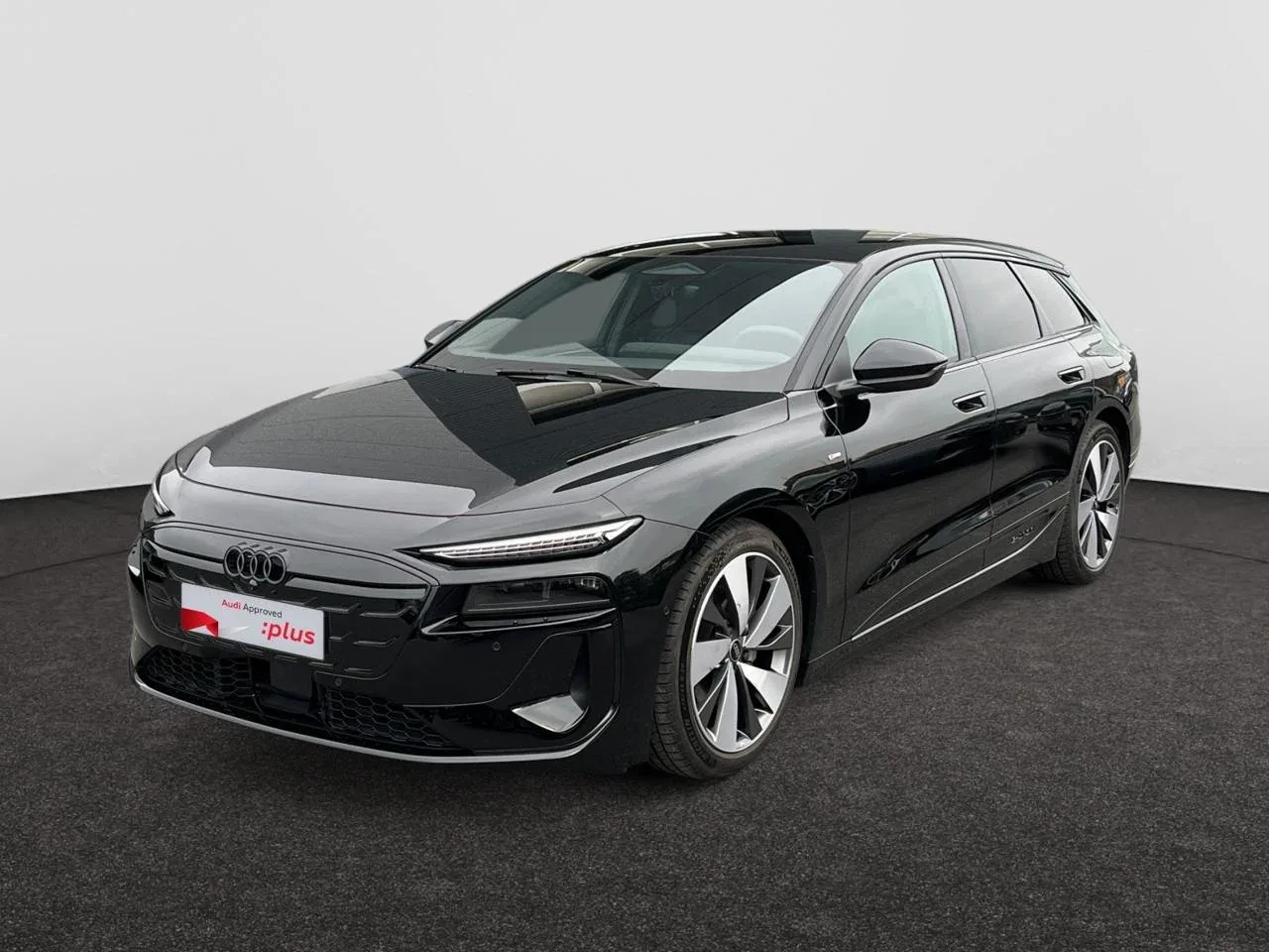 AUDI A6 Avant e-tron 83KWH🔋*286PK⚡*+WINTERKIT*S-LINE*CARPLAY*360°CAM.*SENSOREN*TREKHAAK*LED MATRIX