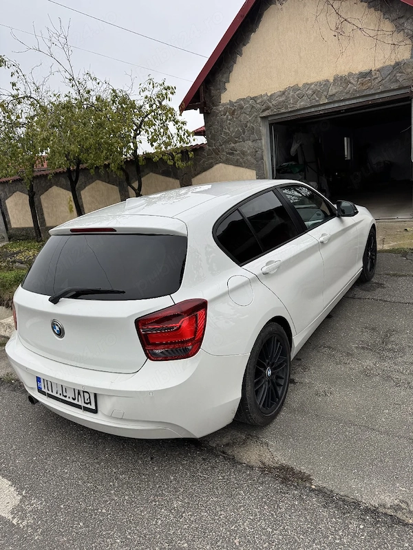 BMW Seria 1 - F20 118i