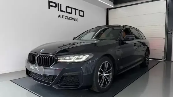 BMW 530e 2022 e Pack Desportivo M