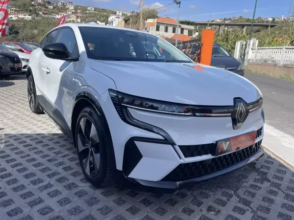 Renault Mégane E-Tech 2023 EV60 Techno