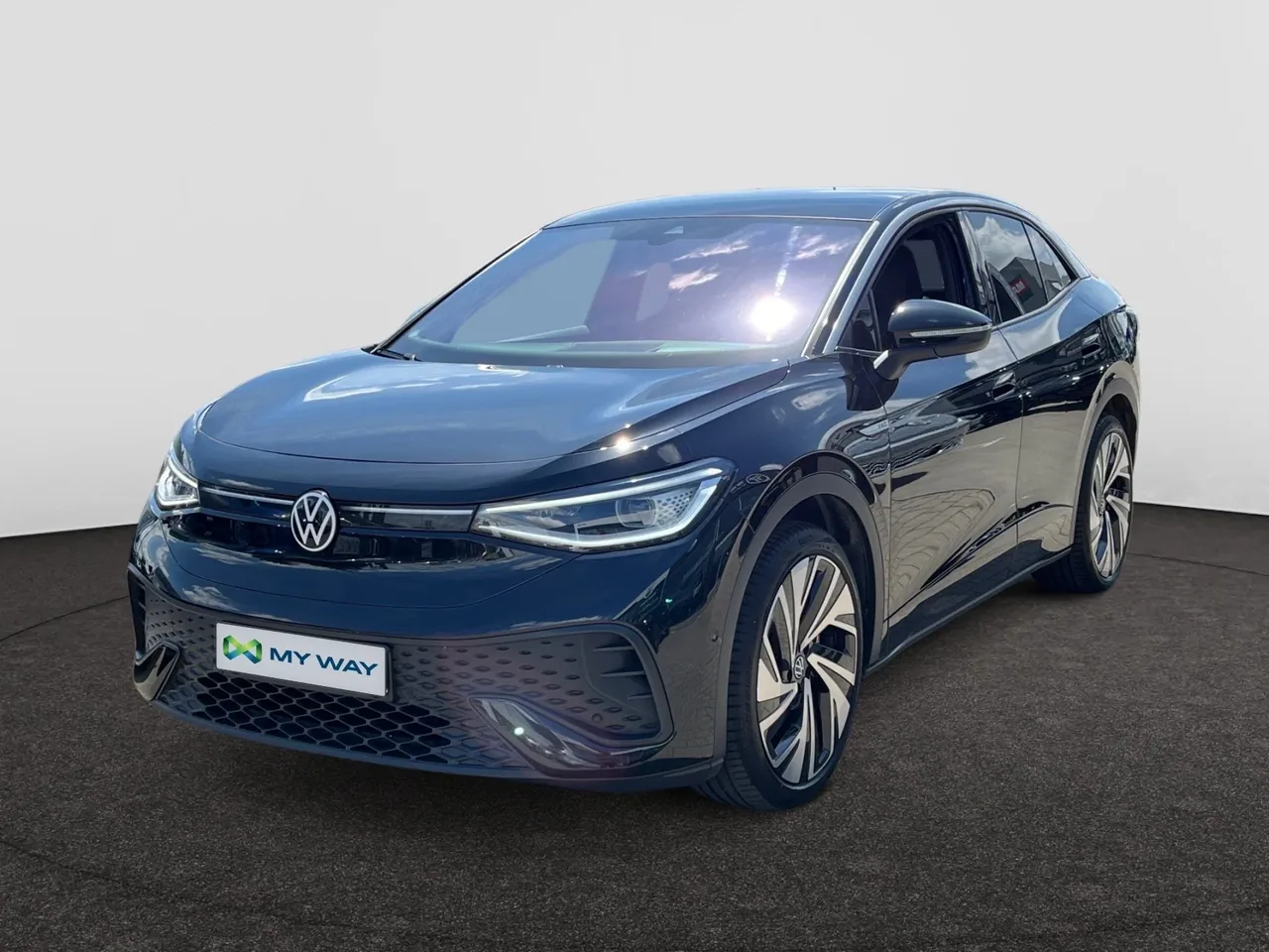 VOLKSWAGEN ID.5 77KWH*204PK*PANODAK*CARPLAY*GPS*CAMERA*SENSOREN*TREKHAAK